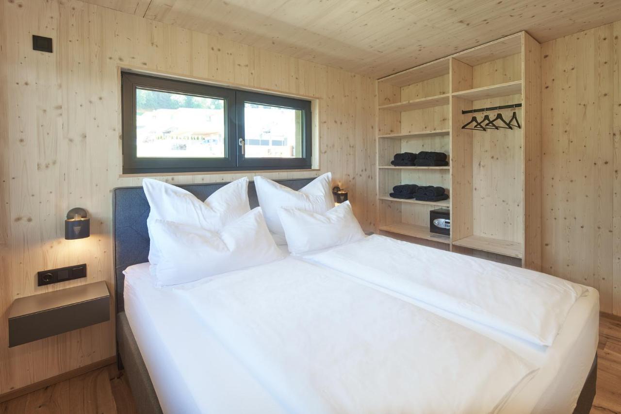 Black Forest Lodges - Gehobene Ferienwohnungen Mit Privatsaunas ทุลเฟส ภายนอก รูปภาพ